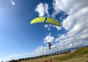 公式サイト公開！都会のすぐそばで、本気で遊ぼう。